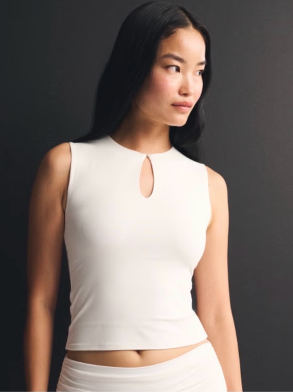 Abercrombie Keyhole Tank - White